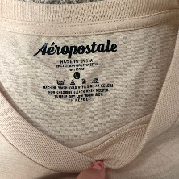 Aeropostale graphic tee - Picture 2 of 4